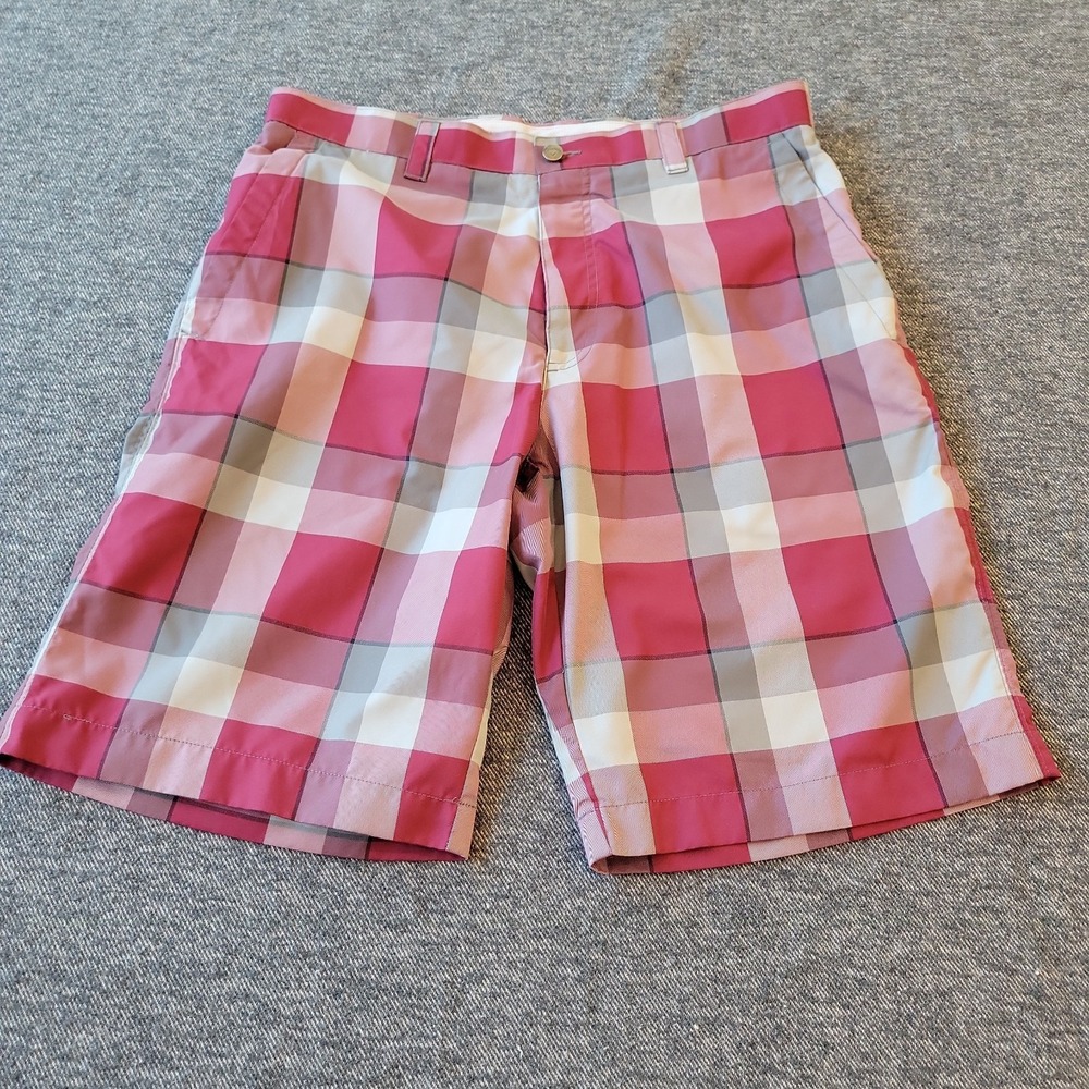 Callaway Opti-Dri Golf Shorts Men's 32 Red Plaid Active Waistband Inseam 10"